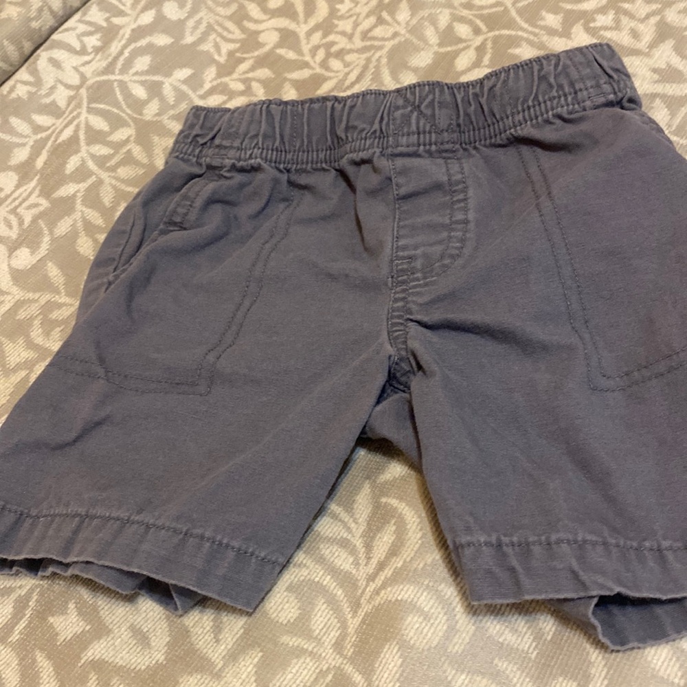 Gray shorts